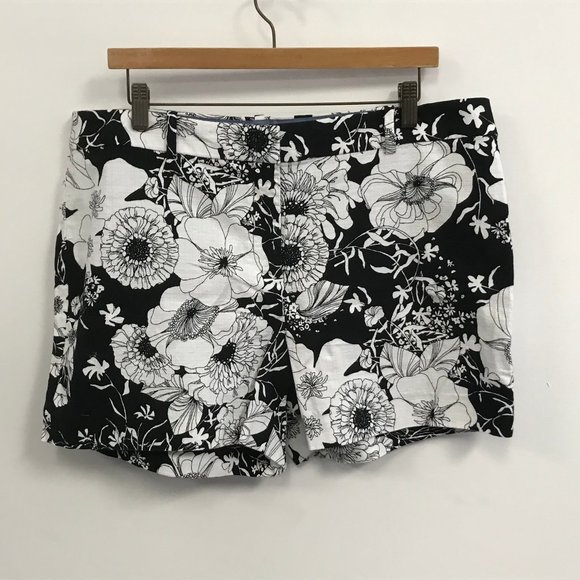 NWT 16P Talbots Floral Print Linen Blend Shorts - Picture 1 of 3